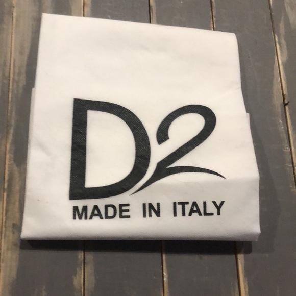 D2 leather crossbody purse - Picture 4 of 4